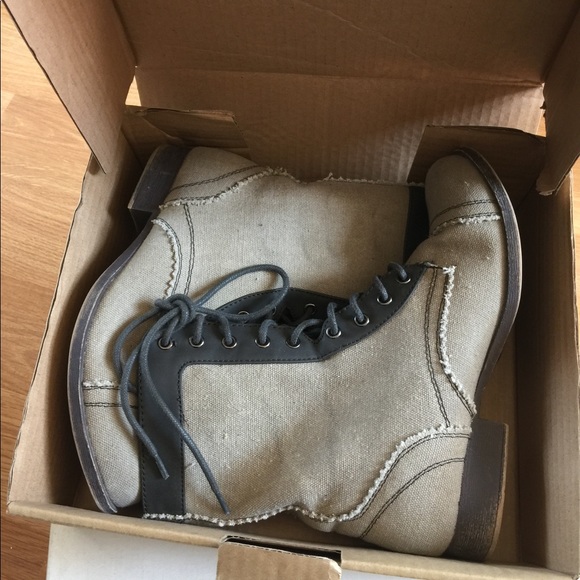 Boots - Picture 1 of 2